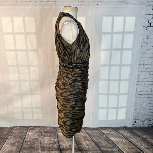 Carmen Marc Valvo Beaded Belted Ruched Silk Cocktail Green Evening Dress Size 4 - Picture 5 of 13